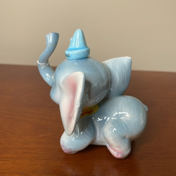 Vintage DISNEYLAND Dumbo Figurine Made in JAPAN Repaired Retro Collectible - Picture 3 of 8